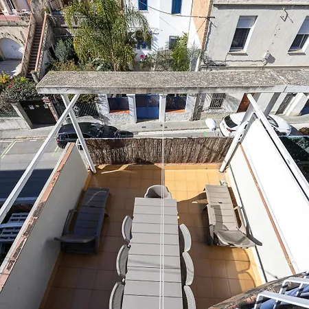 Holiday home House 5 Mins From Montgat
